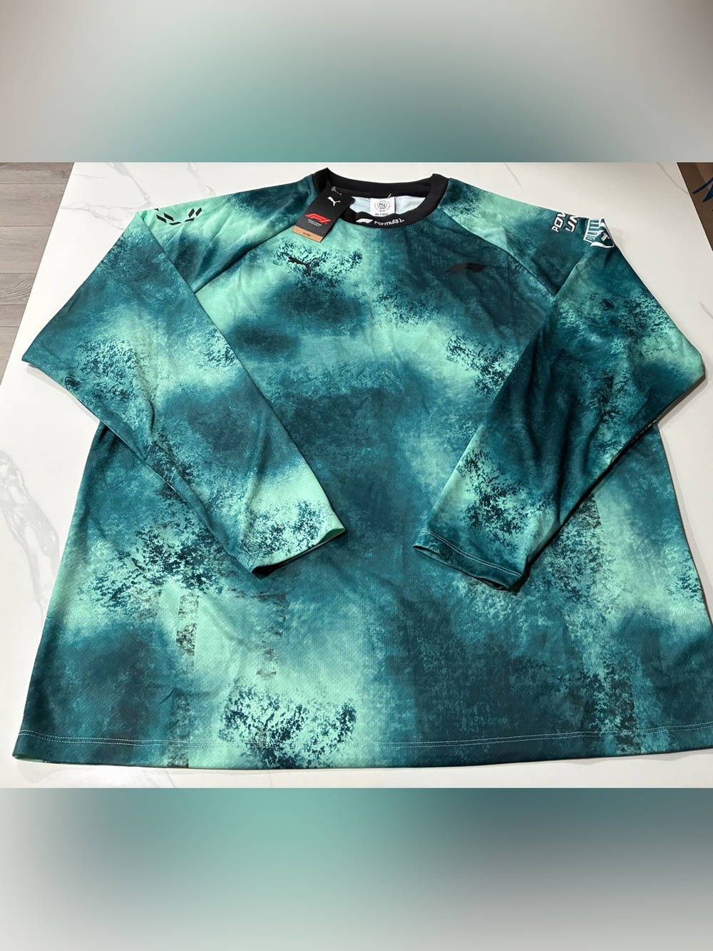 Formula One (F1) Logo Puma Mint Melt Long Sleeve Shirt  (XL) Retails for $80